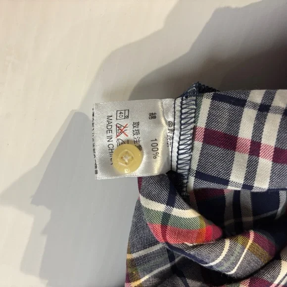 Women's Plaid Button-Up Blouse - Picture 8 of 8